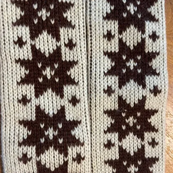 Vintage Wigwam TallSnowflake Cream/Brown Socks